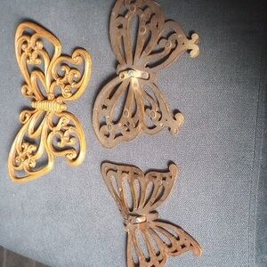 Plastic wooden butterflies wall decoration